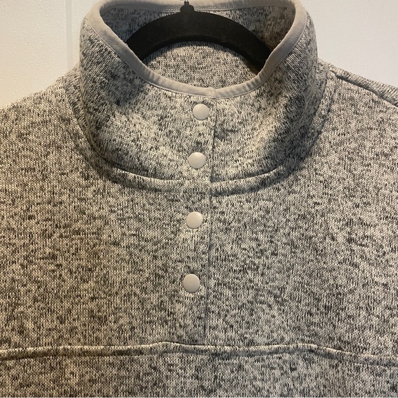 Eddie Bauer - Heather Grey Fleece Pullover - Picture 3 of 13